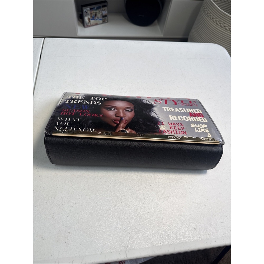 Magazine Cover celebrity inspired envelope Clutch - Picture 3 of 8